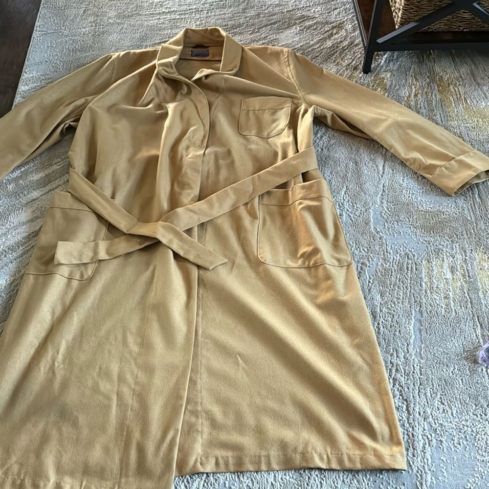 thin VTG pendelton virgin wool trench coat belt closure size xl tan read